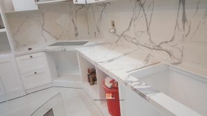 Đá granite trắng vân mây