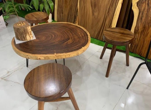 Các mẫu bàn cafe gỗ nguyên tấm đẹp ngất ngây hút giới trẻ 2022